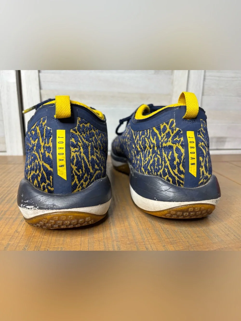 Jordan Trainer 1 Low Michigan Wolverines Mens Size 13 College Navy Yellow GUC